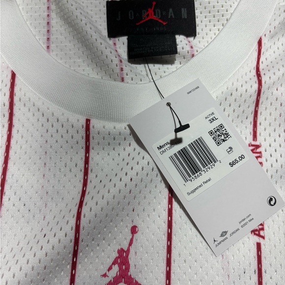 NIKE Air Jordan 23 Jersey - Picture 3 of 5